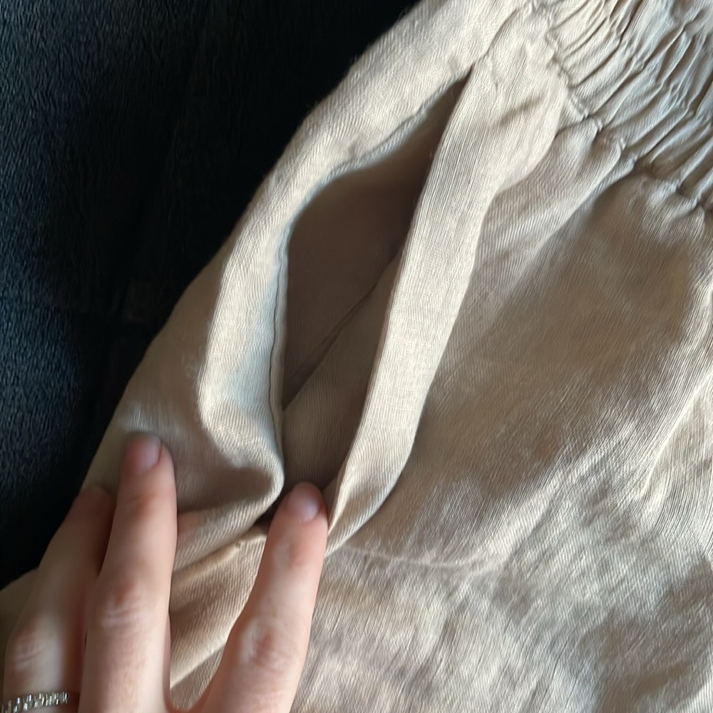 Linen Short - Picture 7 of 9